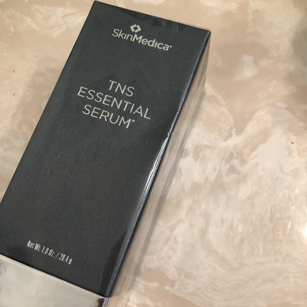 TNS Essential Serum